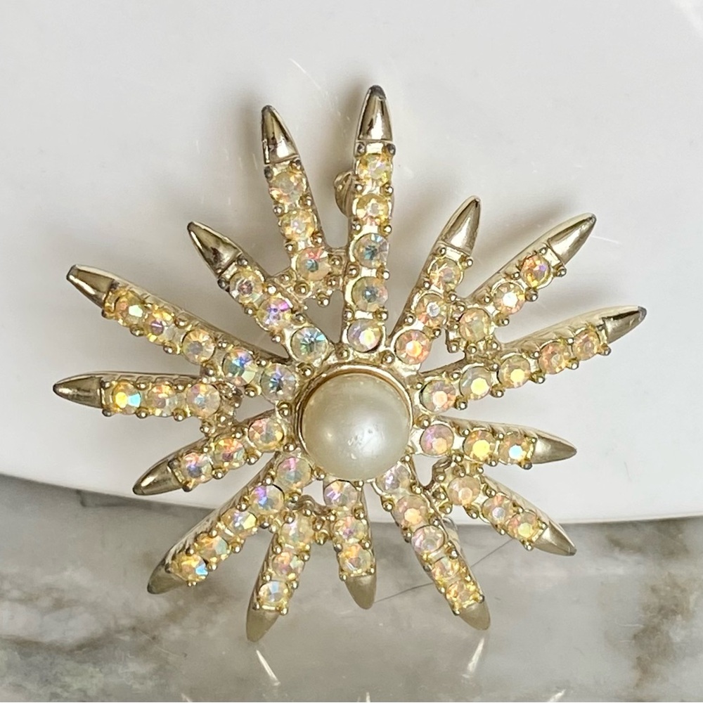Vintage EMMONS Aurora Borealis Pearl Brooch Pin